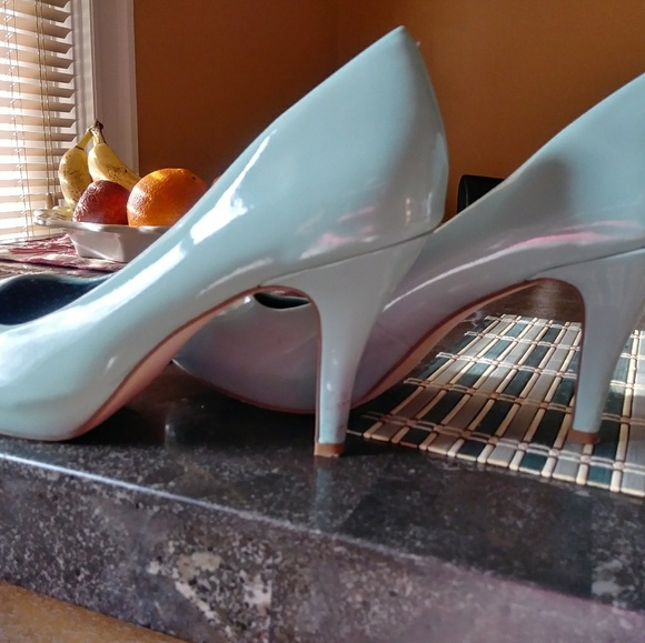 Madden Girl Shoes - Picture 4 of 6